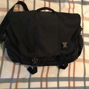 Black Timbuk2 messenger bag